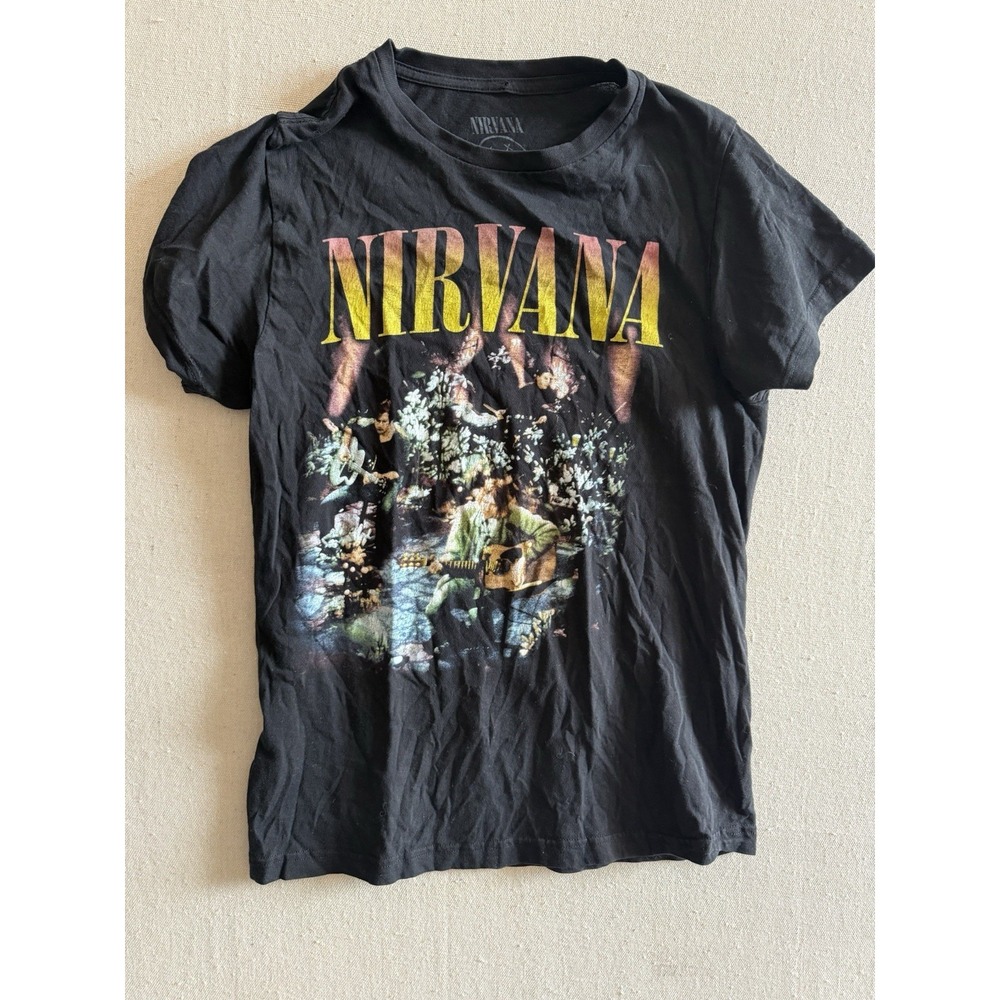 Nirvana Band Tee Medium